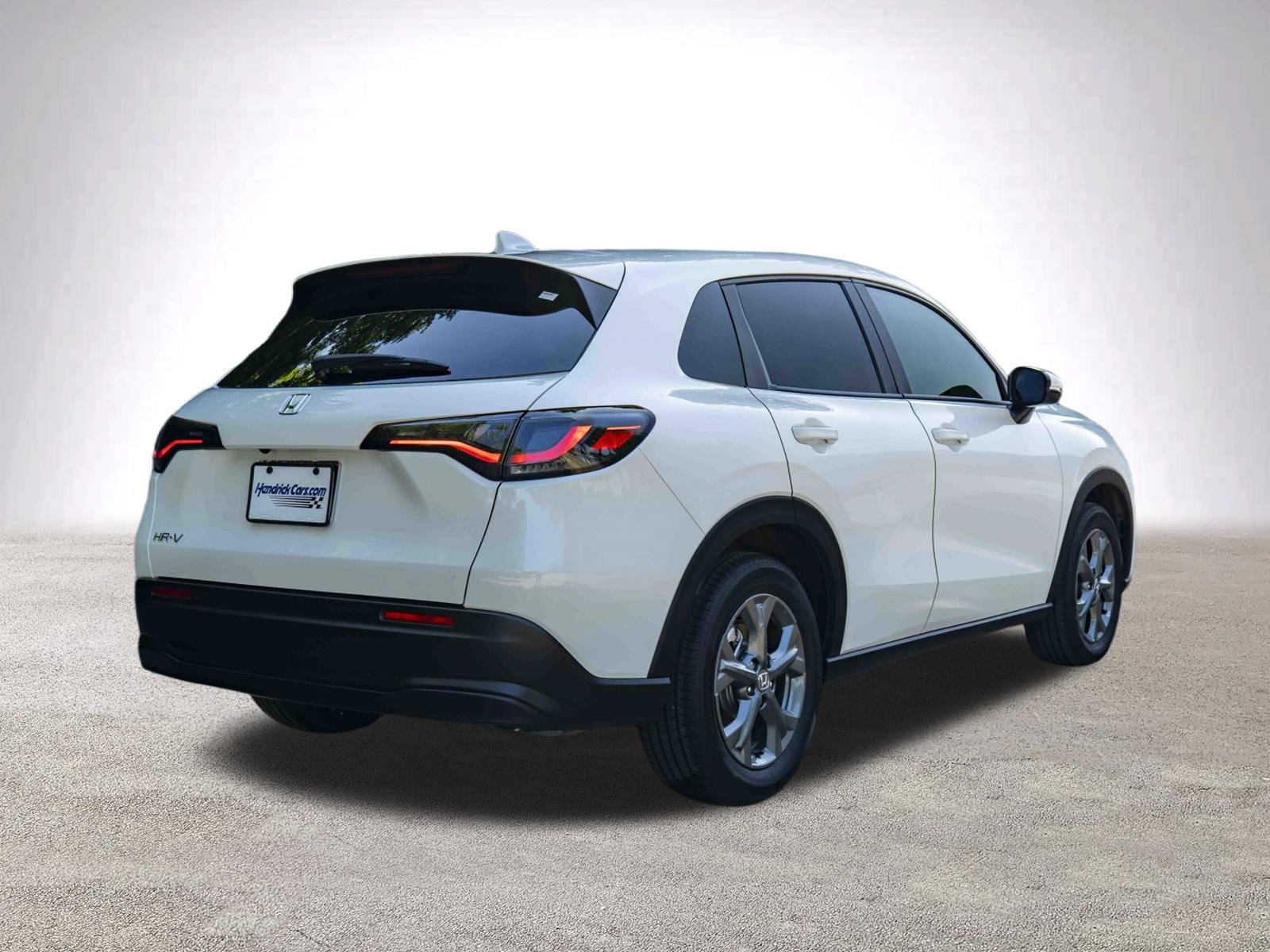Used 2026 Honda HR-V LX image 9