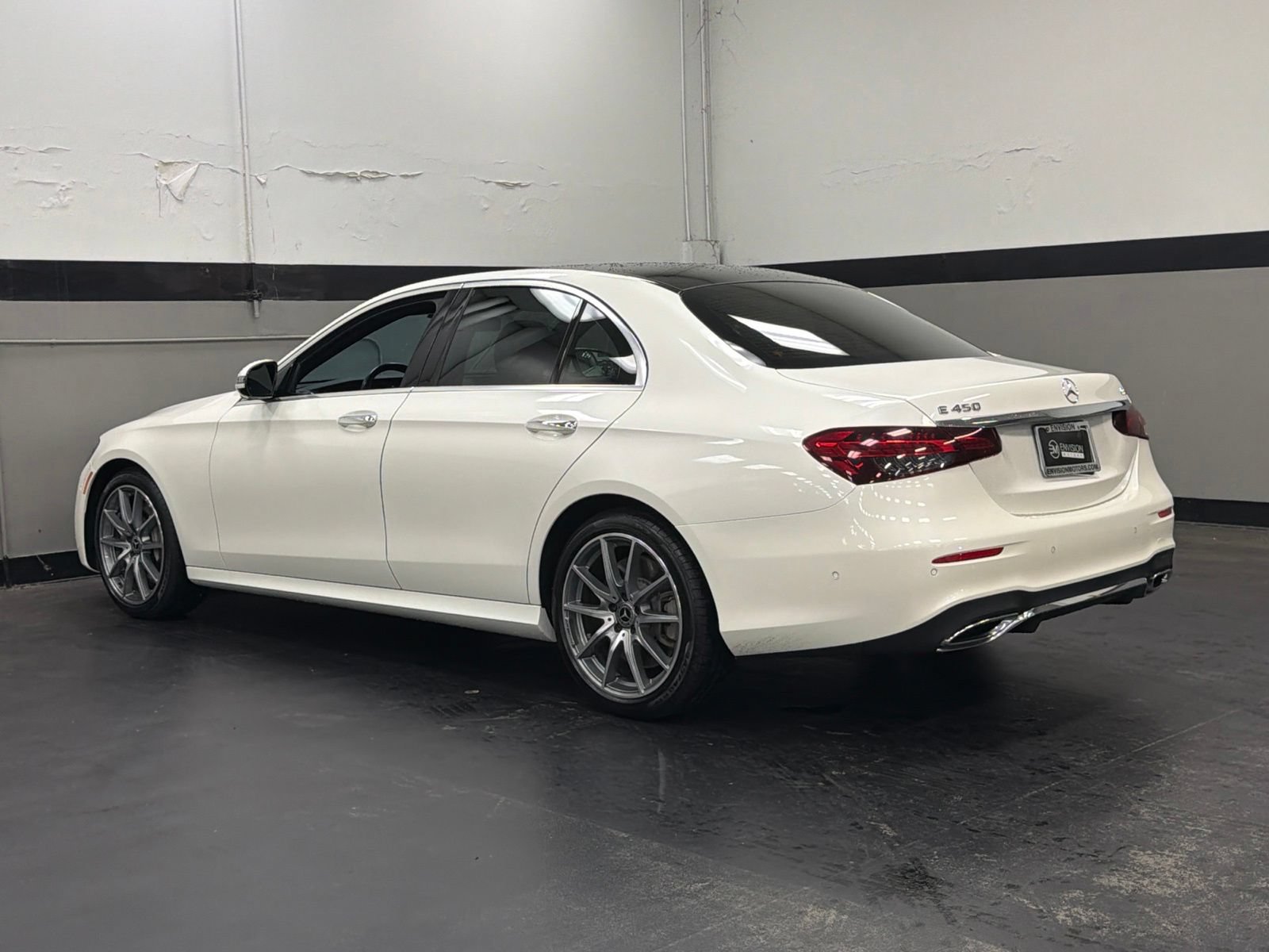 Used 2022 Mercedes-Benz E 450 4MATIC Sedan image 8