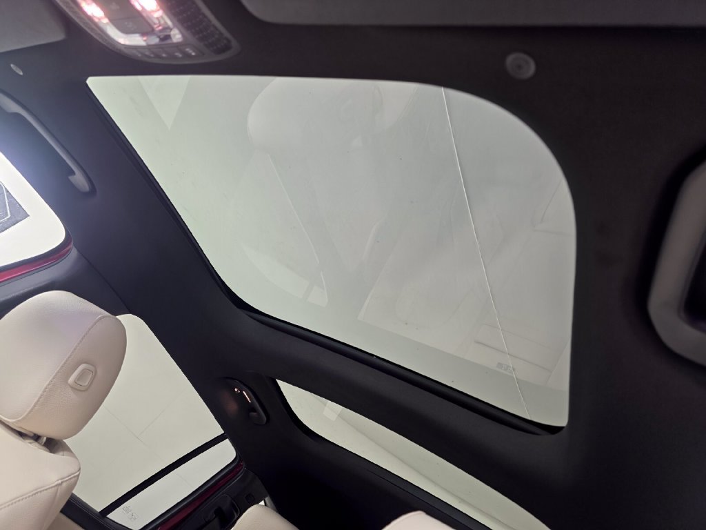 New 2026 Mercedes-Benz GLB 250 image 9