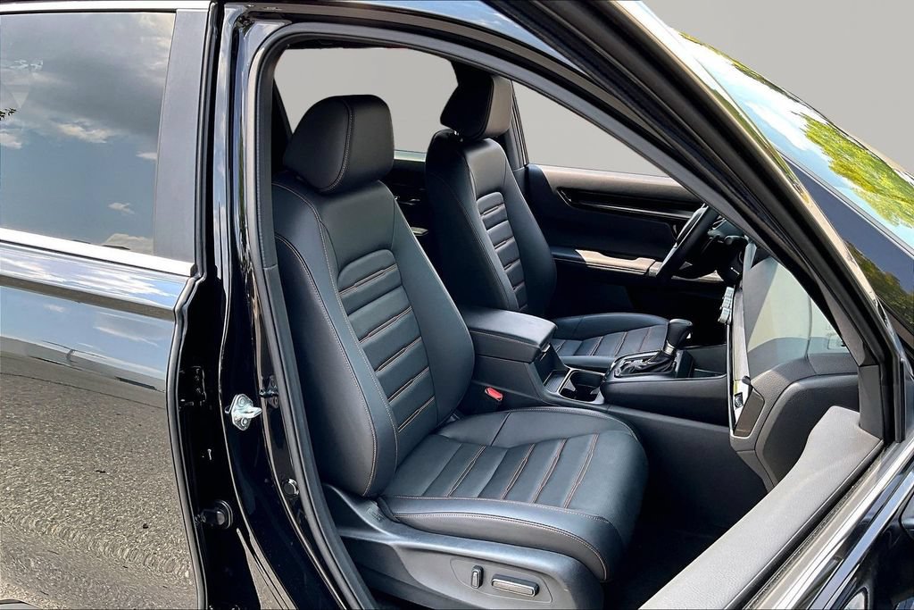 Used 2025 Honda CR-V Sport Touring image 22