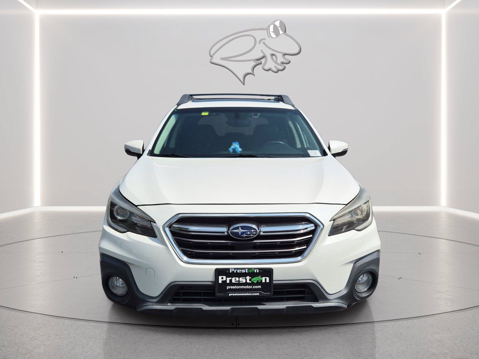 Used 2019 Subaru Outback 3.6R Limited w/ Popular Package #2 AWD/4WD image 2