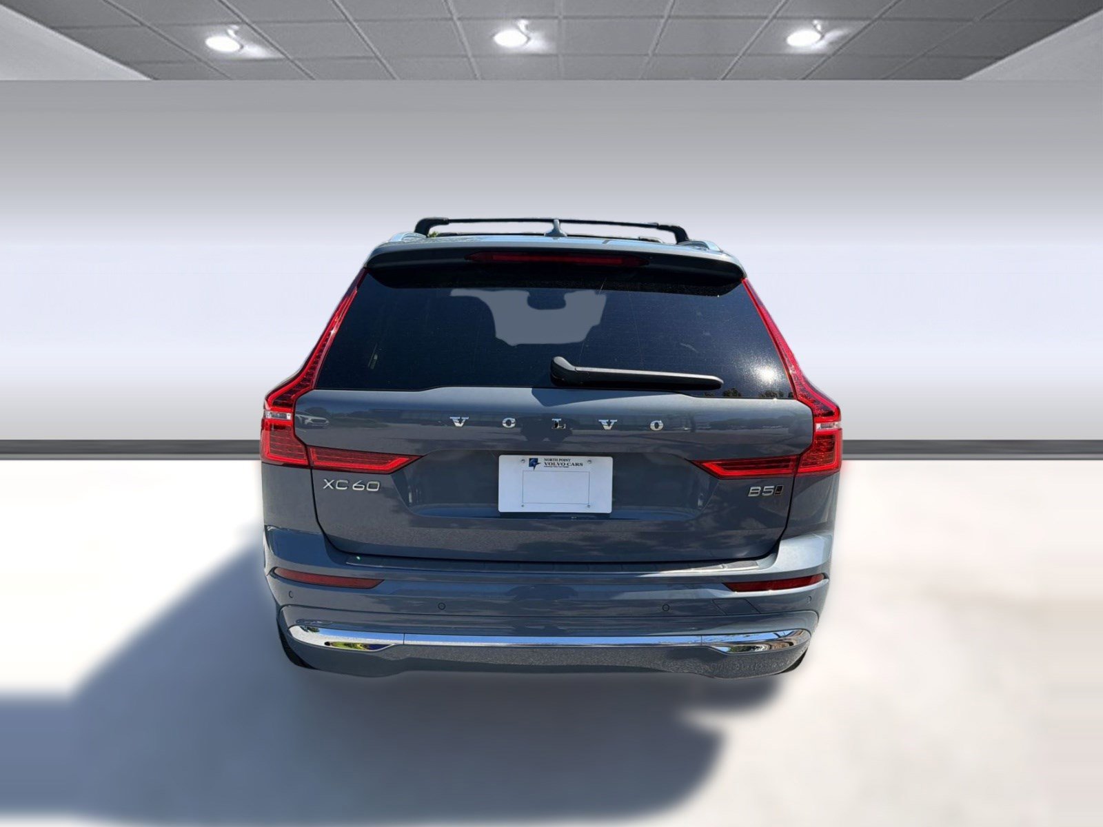 Certified 2023 Volvo XC60 B5 Ultimate AWD/4WD image 10