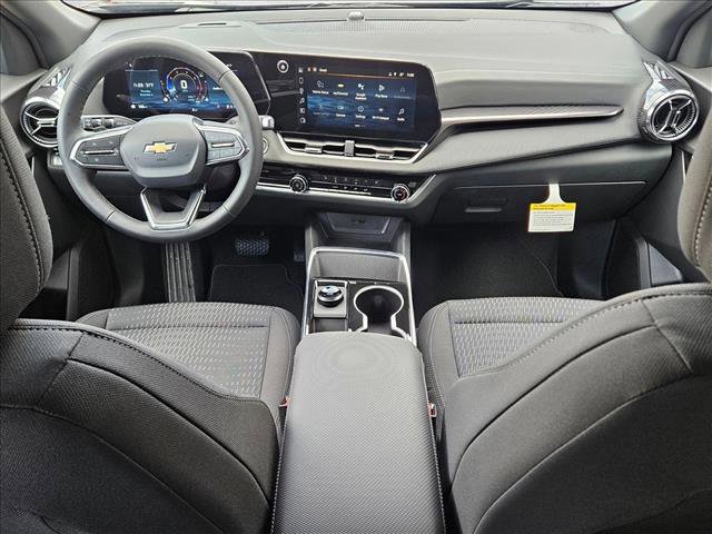 New 2026 Chevrolet Equinox LT w/ Safety and Technology Package image 16