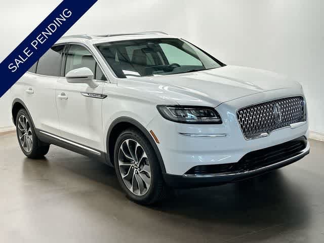 Used 2023 Lincoln Nautilus Reserve AWD/4WD image 23