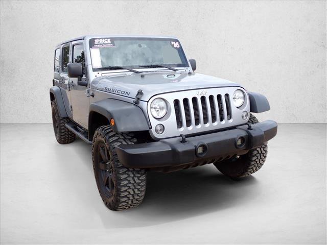 Used 2016 Jeep Wrangler Unlimited Rubicon w/ Connectivity Group AWD/4WD image 6