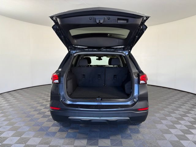 Used 2023 Chevrolet Equinox LT AWD/4WD image 23