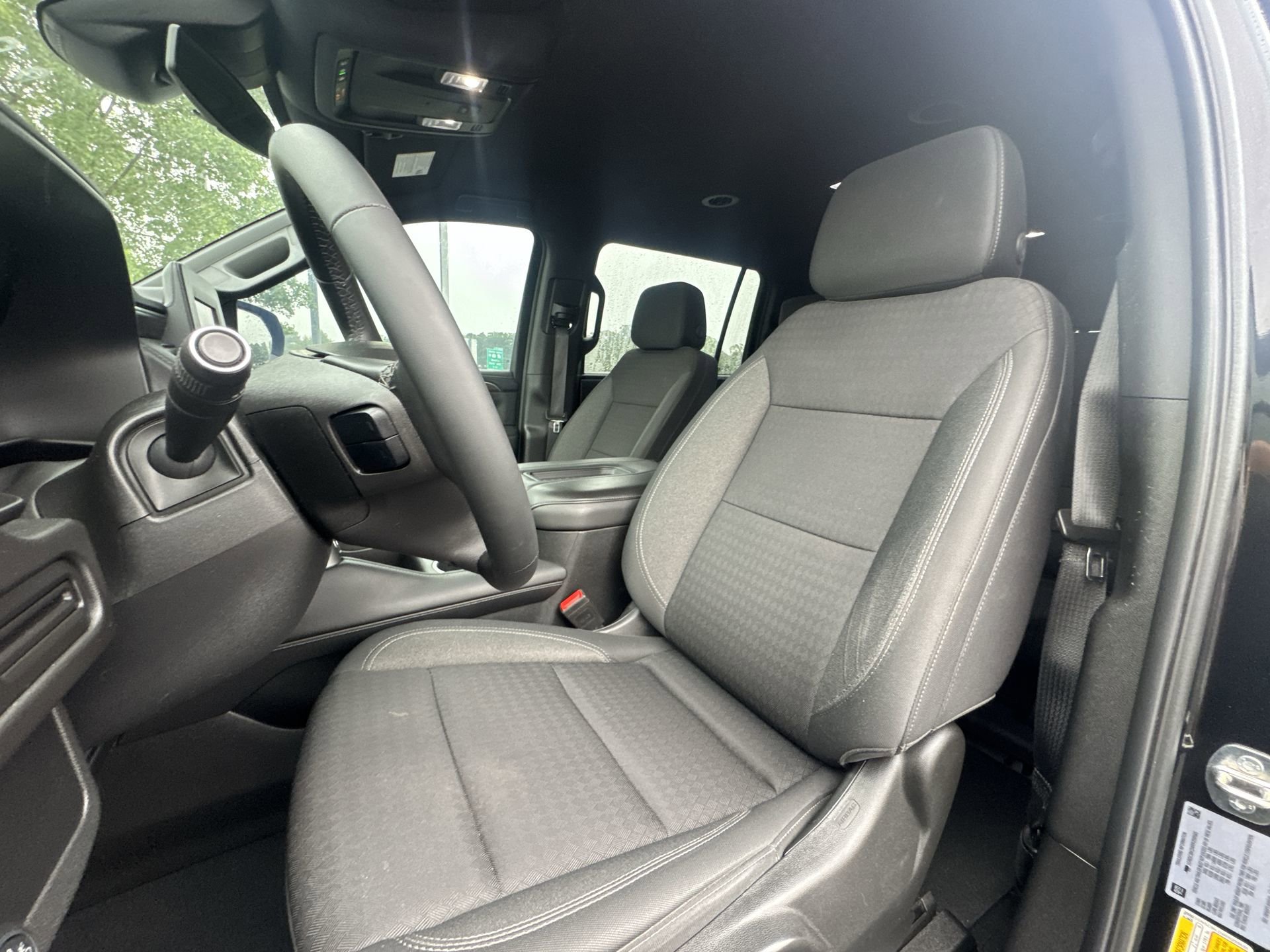 Certified 2024 Chevrolet Suburban LS RWD image 11