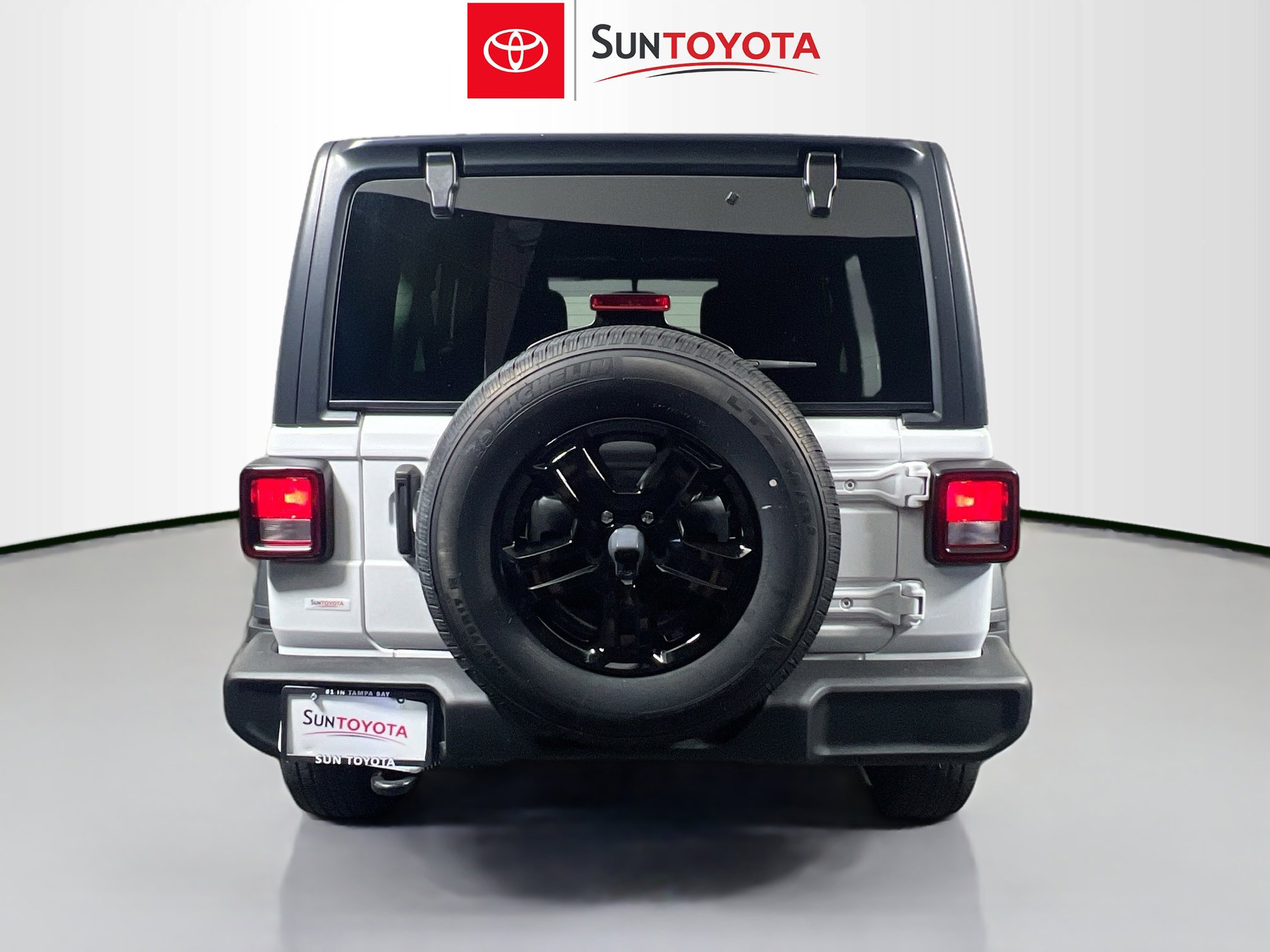Used 2023 Jeep Wrangler Unlimited Sport AWD/4WD image 5