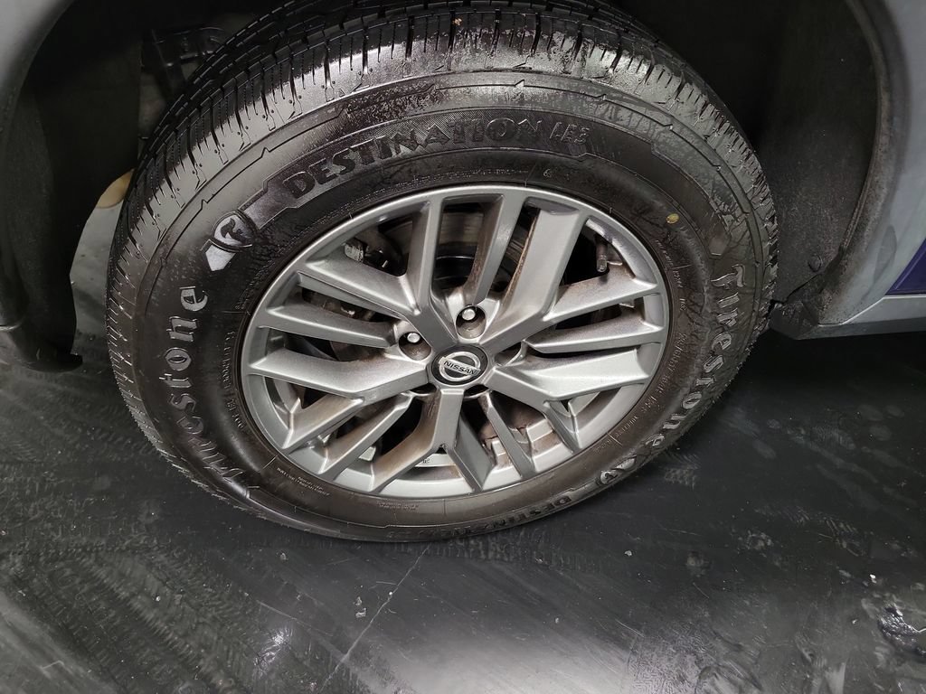 Used 2021 Nissan Rogue S AWD/4WD image 11