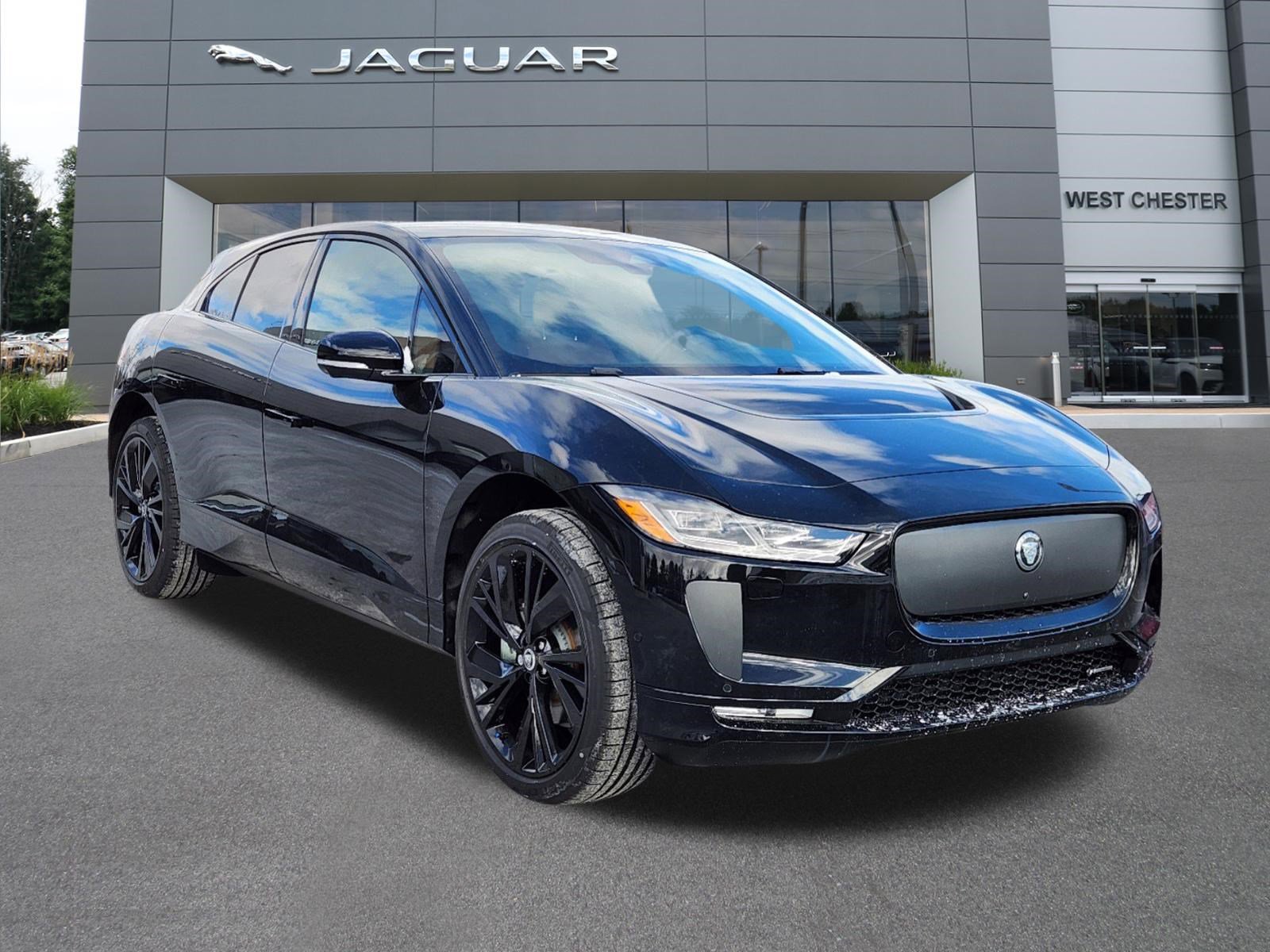Used 2024 Jaguar I-PACE R-Dynamic HSE AWD/4WD image 2