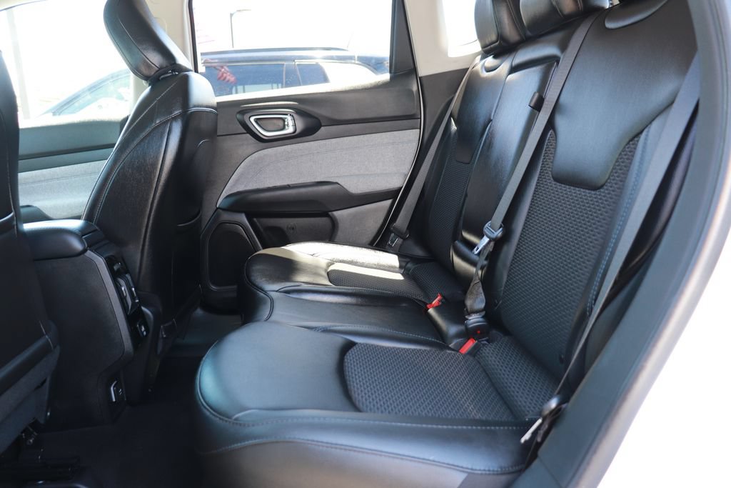 Used 2020 Buick Encore Preferred FWD image 13