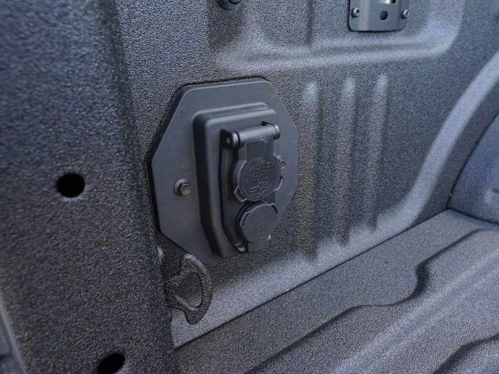 New 2026 Ford F250 Lariat image 32