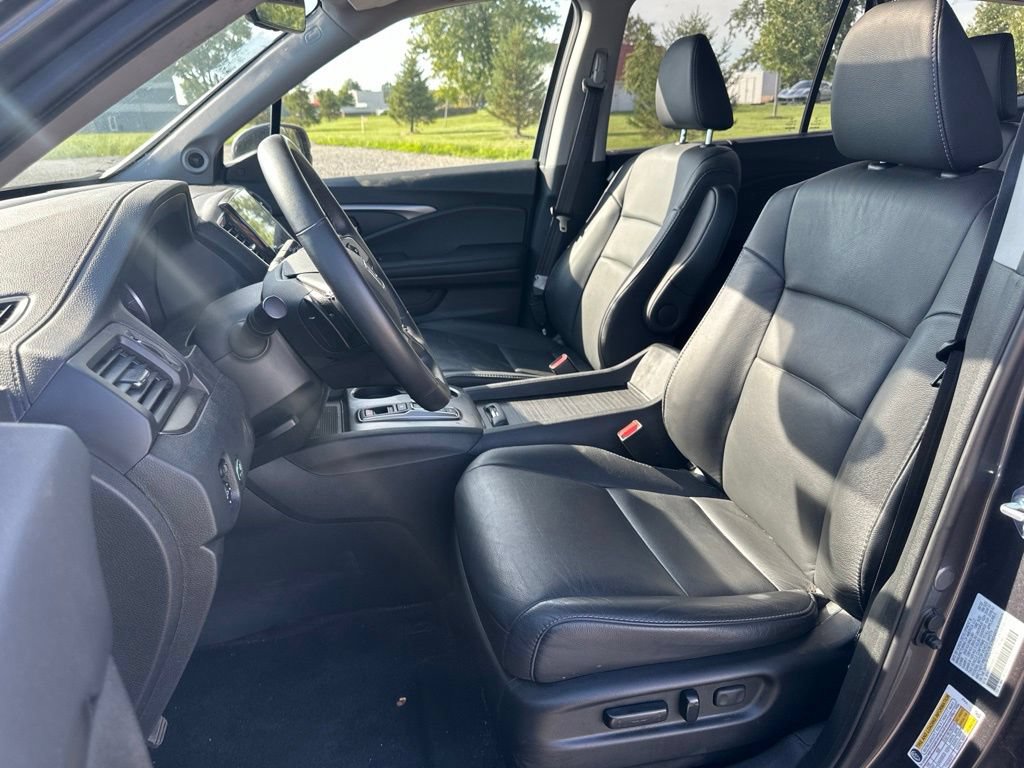 Used 2022 Honda Pilot Special Edition image 16