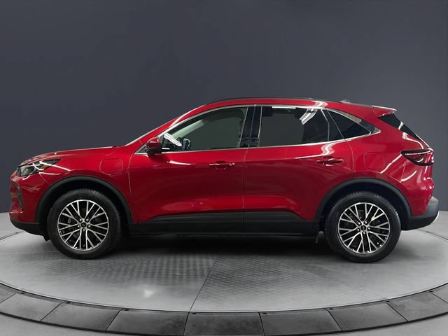 Used 2023 Ford Escape SE w/ PHEV Premium Package FWD image 2