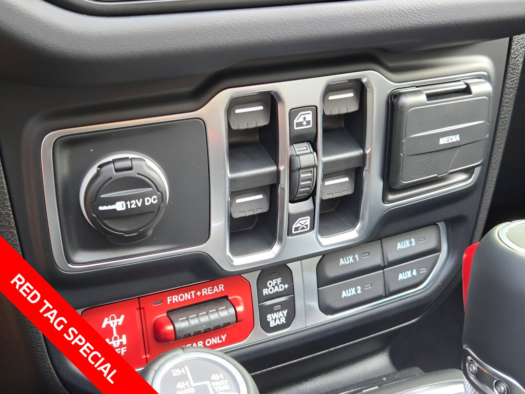 New 2026 Jeep Wrangler Unlimited Rubicon AWD/4WD image 32