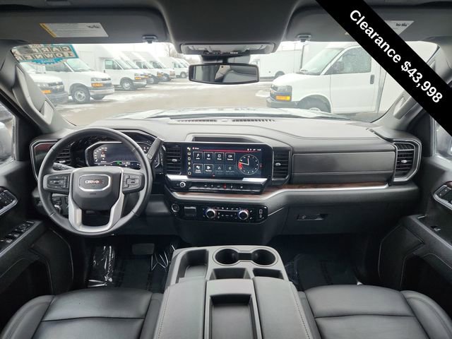 Used 2025 GMC Sierra 1500 SLT image 35