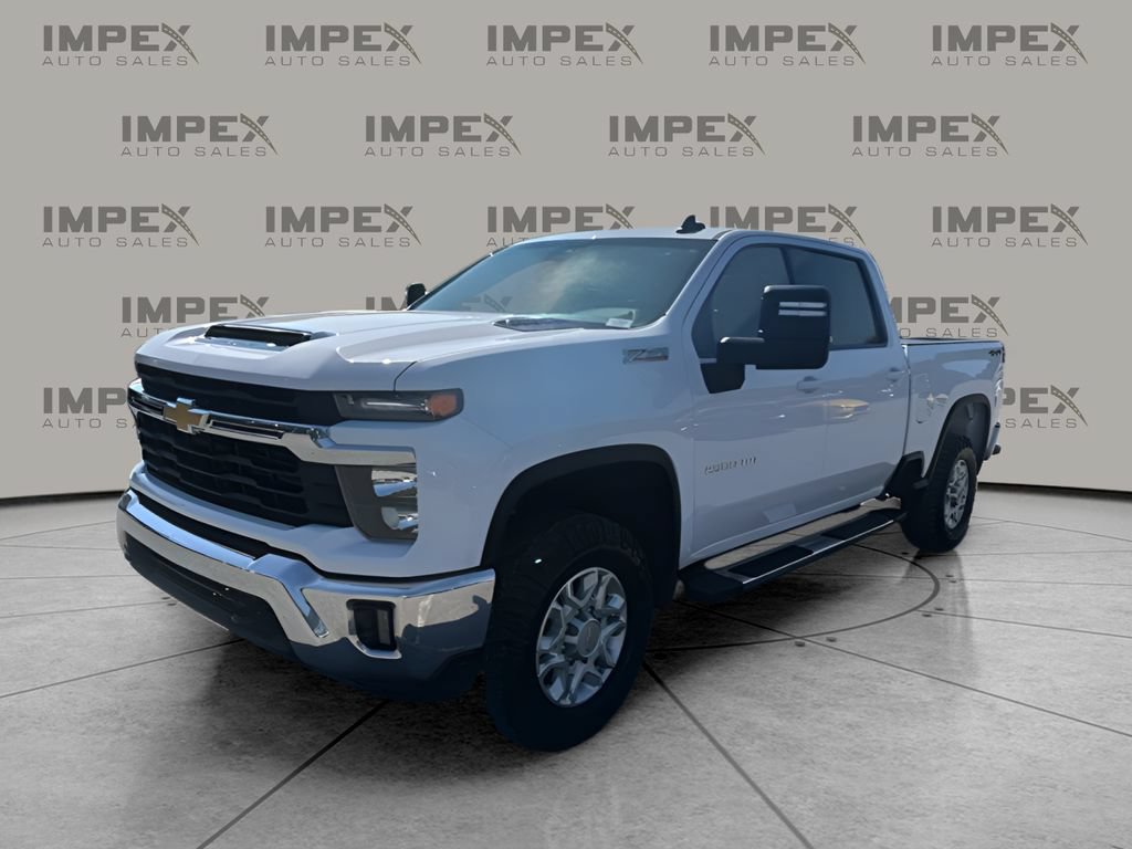 Used 2024 Chevrolet Silverado 2500 LT AWD/4WD image 1