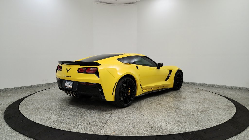 Used 2017 Chevrolet Corvette Grand Sport RWD image 5
