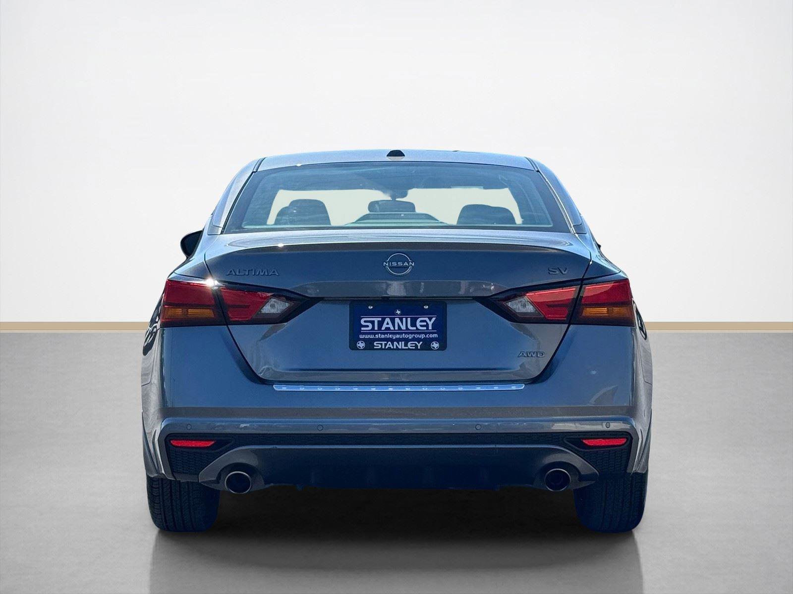 Used 2023 Nissan Altima 2.5 SV w/ SV Premium Package image 7