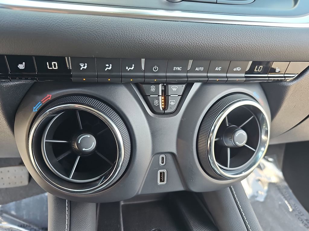 Used 2023 Chevrolet Blazer LT w/ Convenience Package image 21