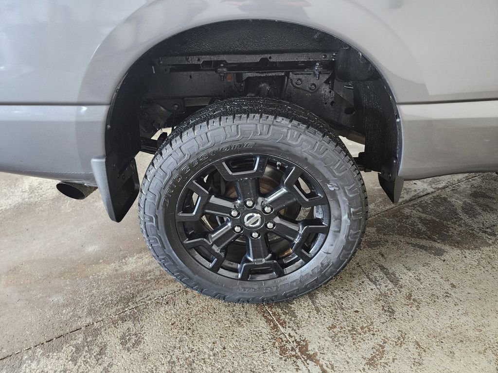 Used 2019 Nissan Titan SV w/ SV Convenience Package AWD/4WD image 38