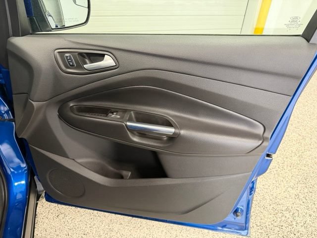 Used 2017 Ford Escape SE FWD image 22