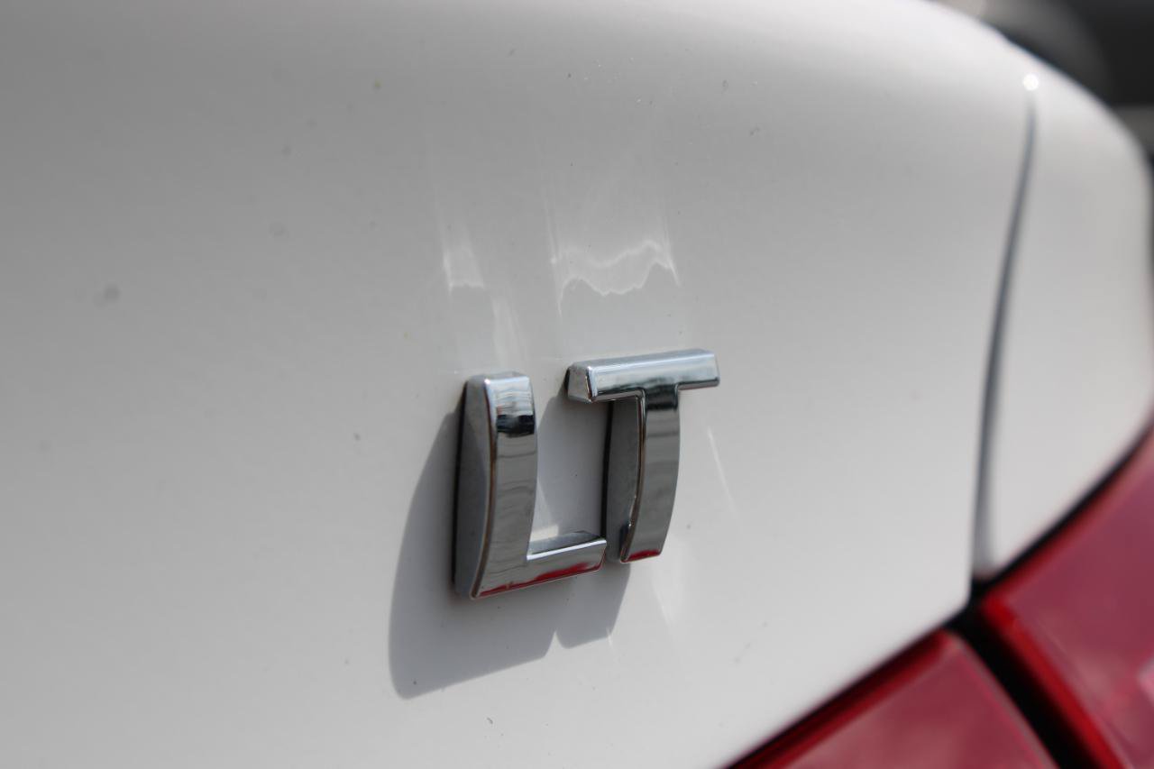 Used 2024 Chevrolet Malibu LT FWD image 8