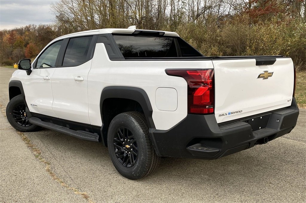 New 2024 Chevrolet Silverado EV W/T image 5