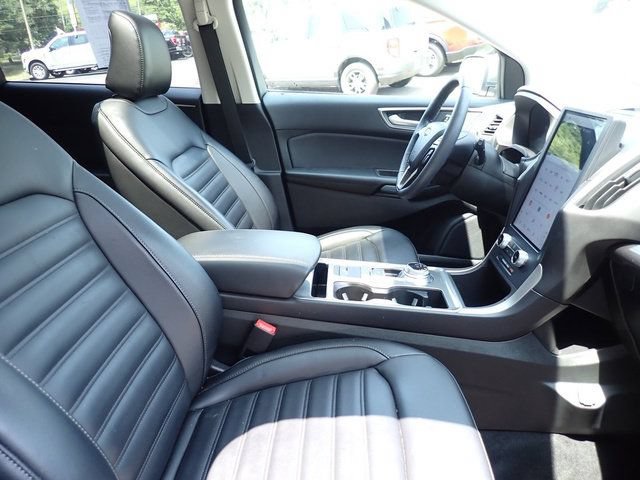 Certified 2023 Ford Edge SEL w/ Convenience Package AWD/4WD image 10