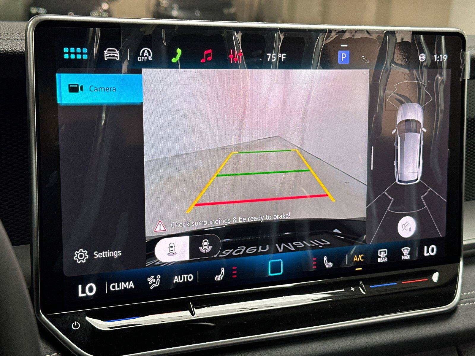New 2026 Volkswagen Tiguan SE AWD/4WD image 18