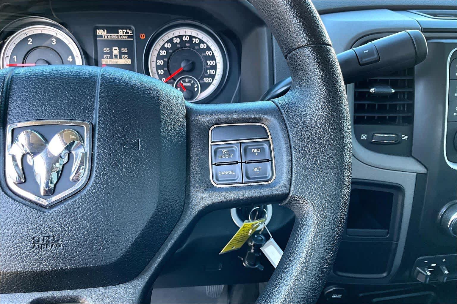 Used 2015 RAM 2500 Tradesman w/ Chrome Appearance Group AWD/4WD image 25