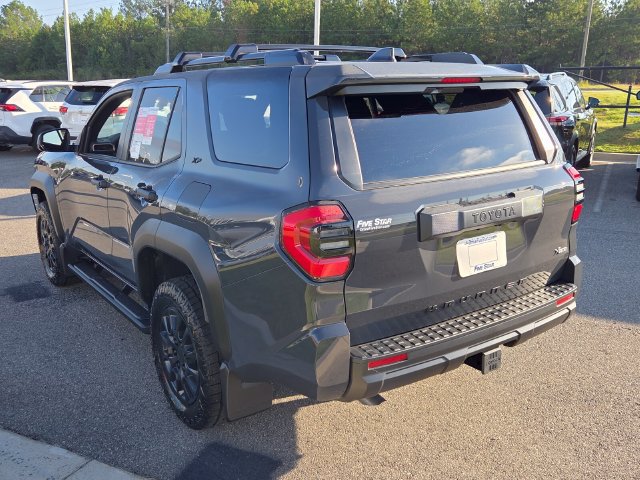 New 2026 Toyota 4Runner SR5 AWD/4WD image 11