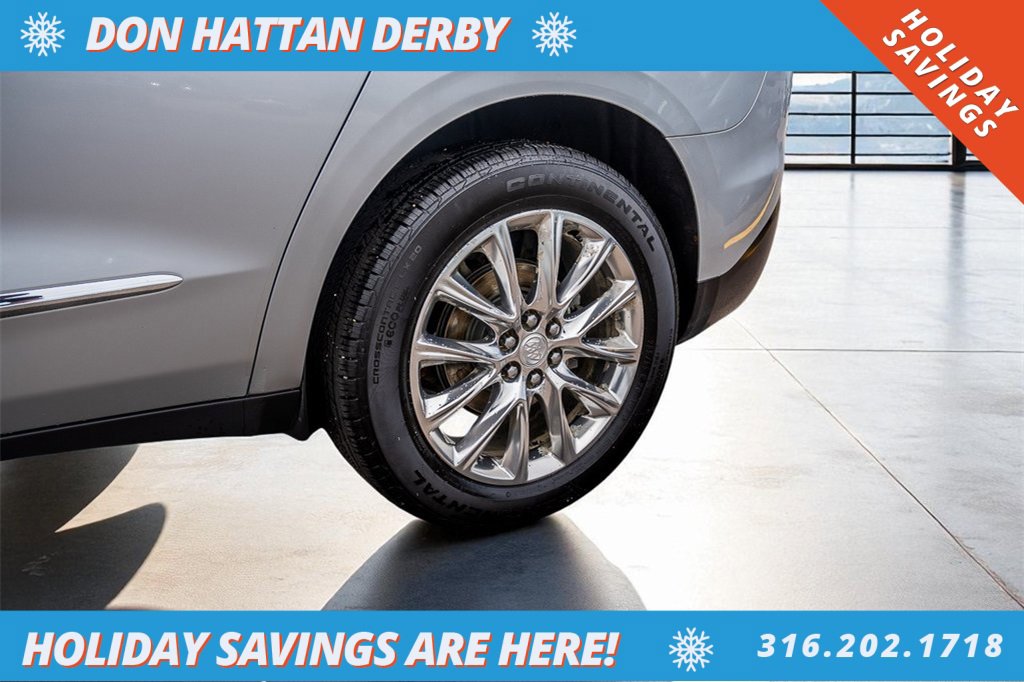Used 2021 Buick Enclave Premium w/ Surround and Sites Package image 37