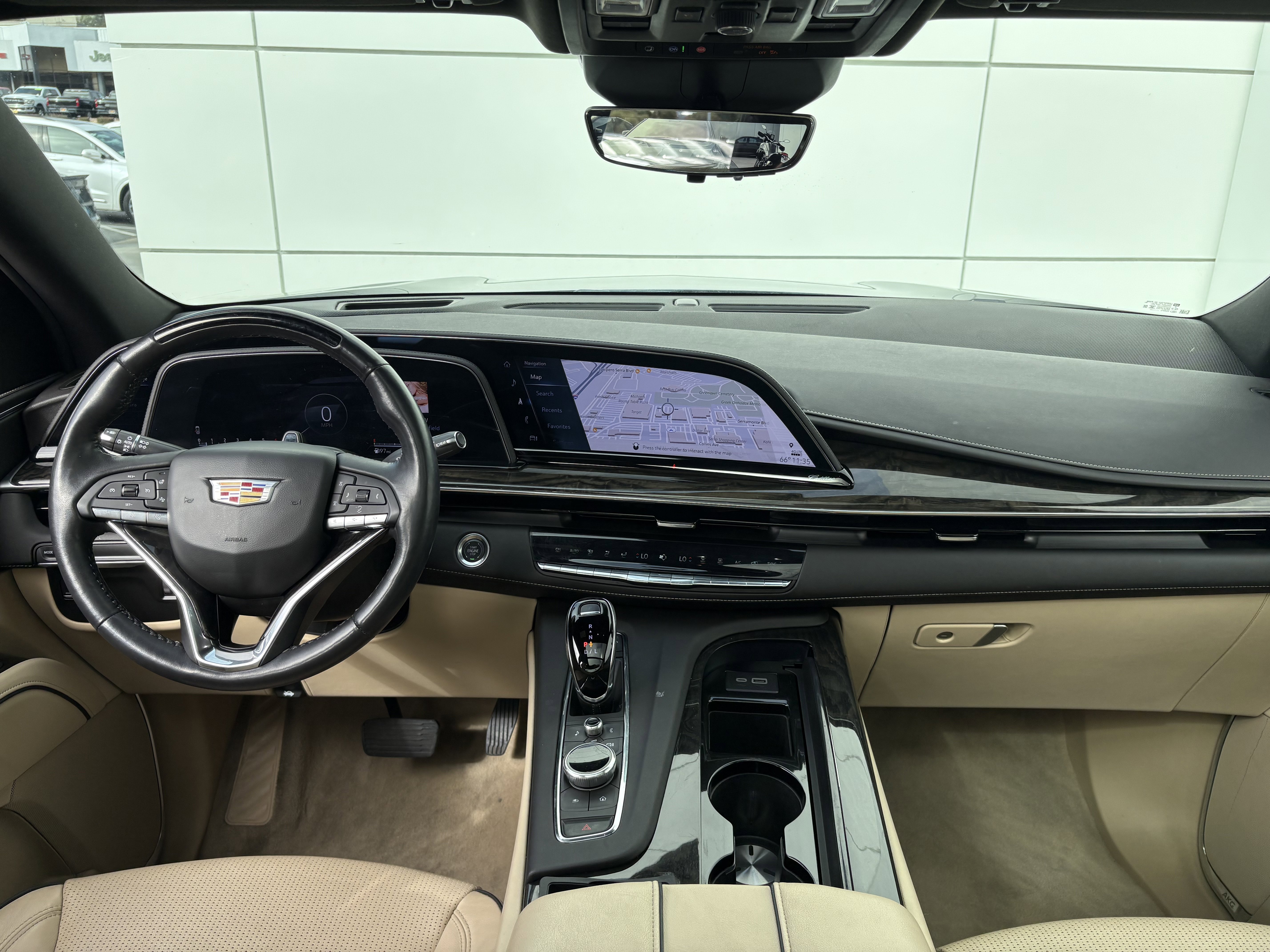 Certified 2024 Cadillac Escalade Premium Luxury image 22