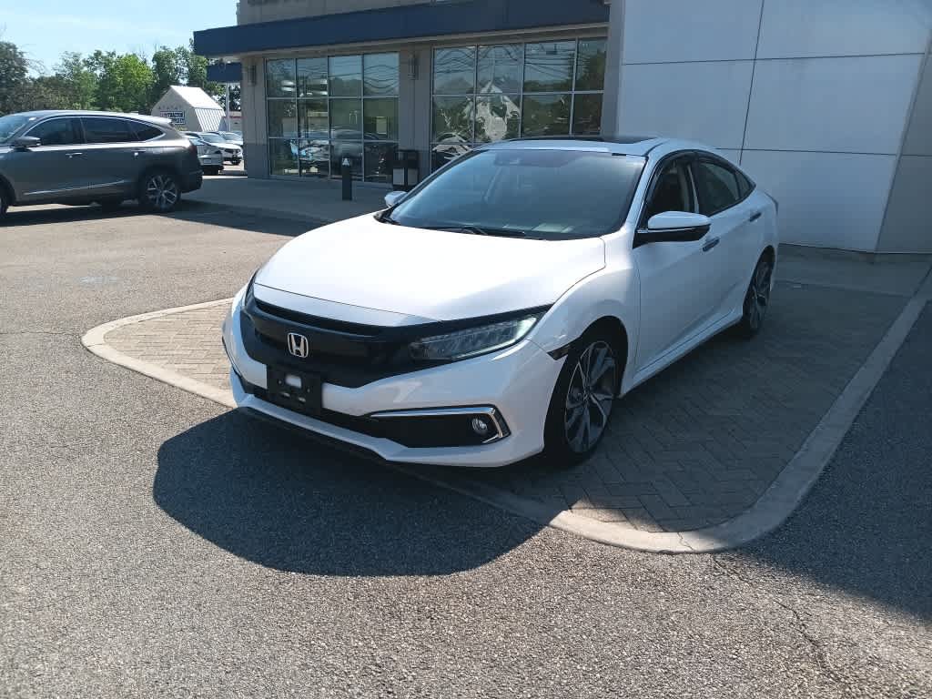 Used 2019 Honda Civic Touring image 2