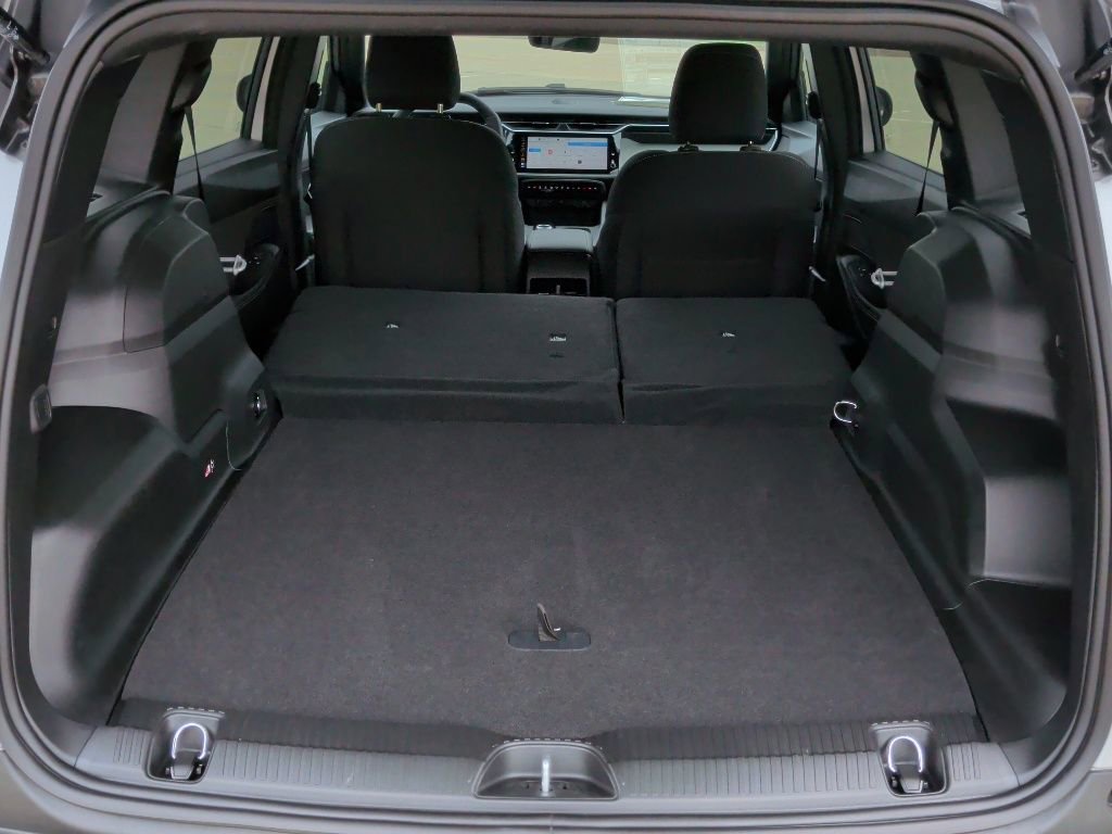 New 2026 Jeep Cherokee Laredo AWD/4WD image 41