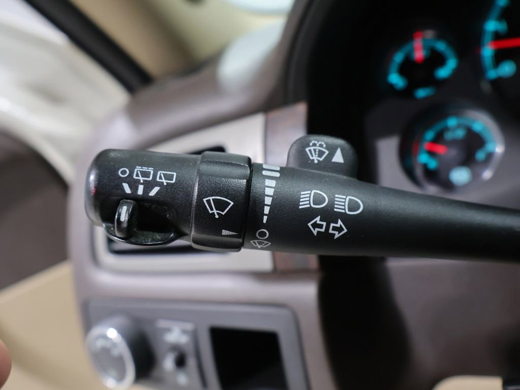 Used 2014 GMC Yukon XL Denali image 35