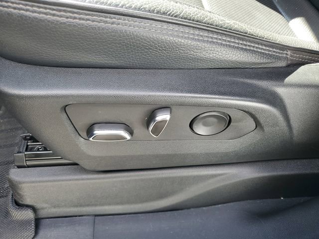 Used 2022 GMC Yukon Denali image 28