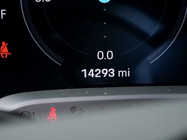 Certified 2023 Porsche Taycan GTS image 12