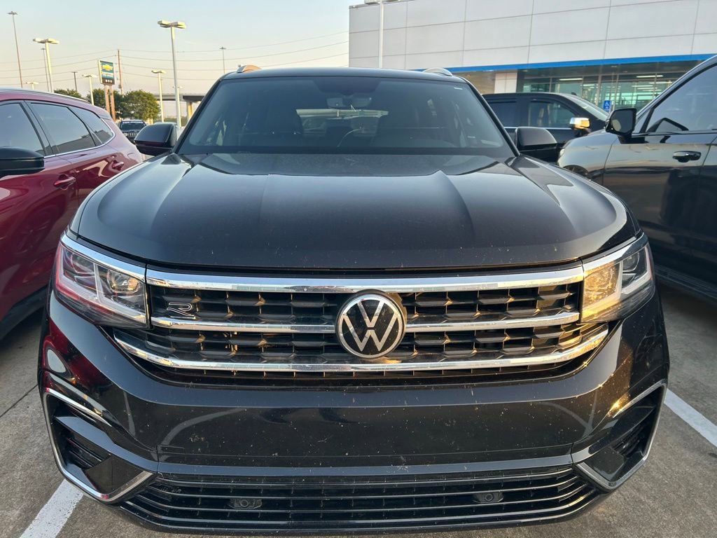 Used 2021 Volkswagen Atlas Cross Sport SE w/ Panoramic Sunroof Package FWD image 13