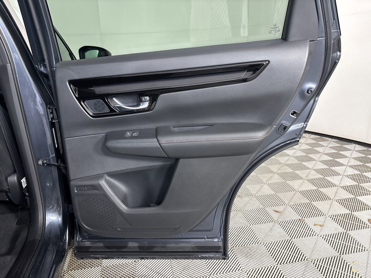 Used 2025 Honda CR-V Sport Touring image 25