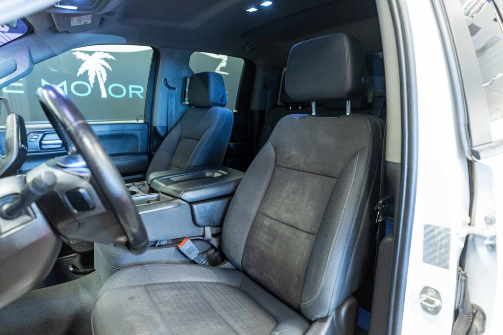 Used 2019 Chevrolet Silverado 1500 LT w/ Fleet Comfort Package image 8