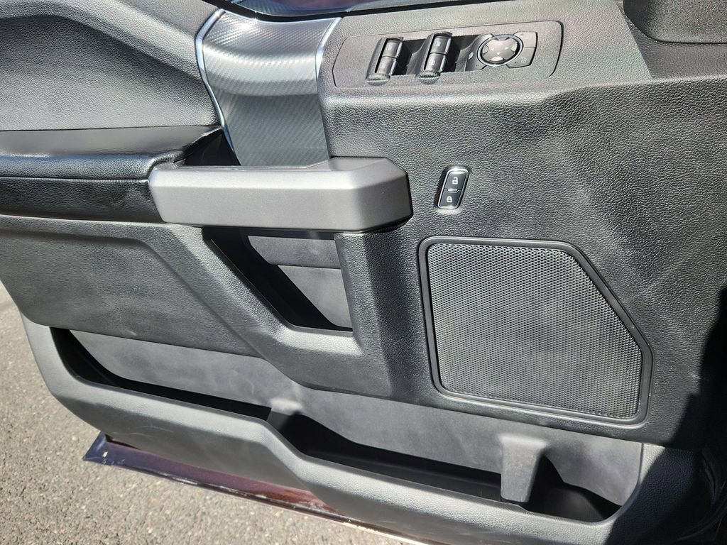 Used 2018 Ford F150 XLT w/ Equipment Group 302A Luxury image 9