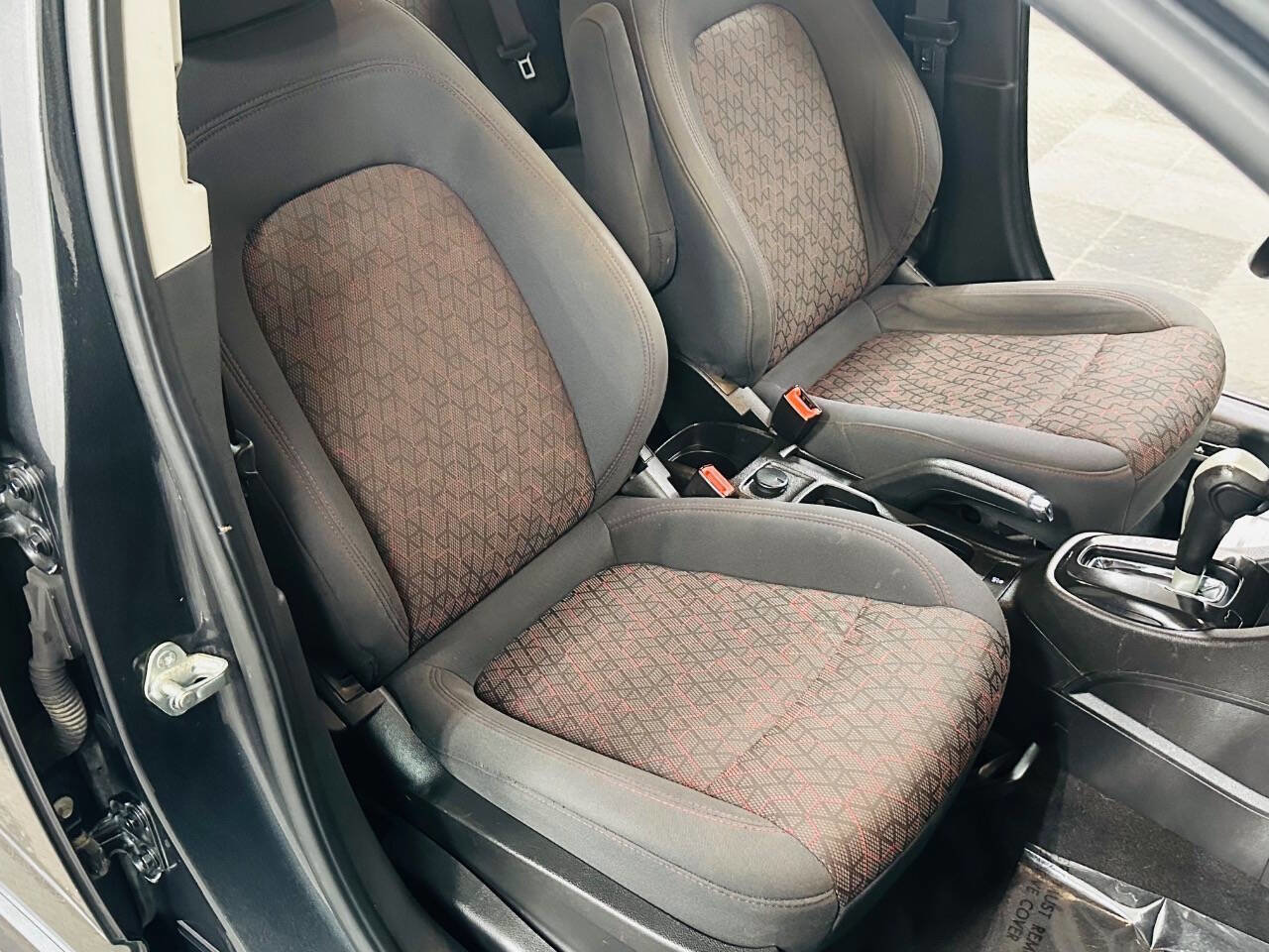 Used 2019 Chevrolet Sonic LT w/ Convenience Package FWD image 24
