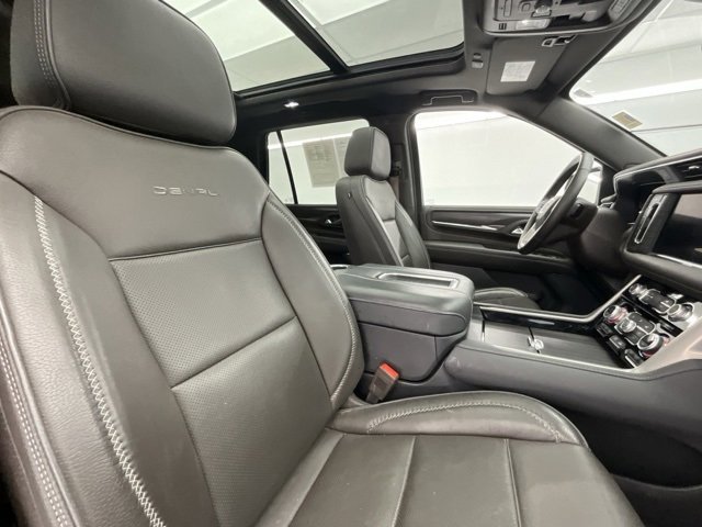 Used 2023 GMC Yukon Denali w/ Max Trailering Package image 15
