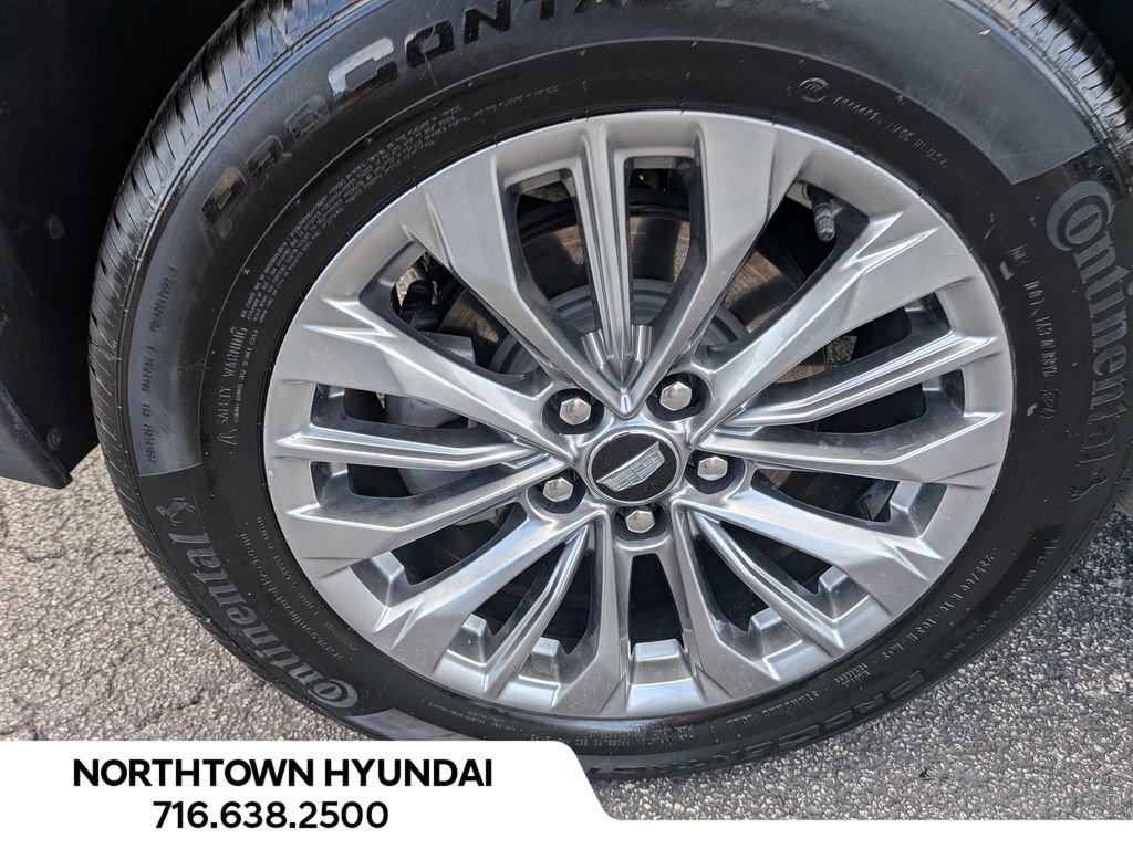 Used 2025 Cadillac XT4 Premium Luxury image 50