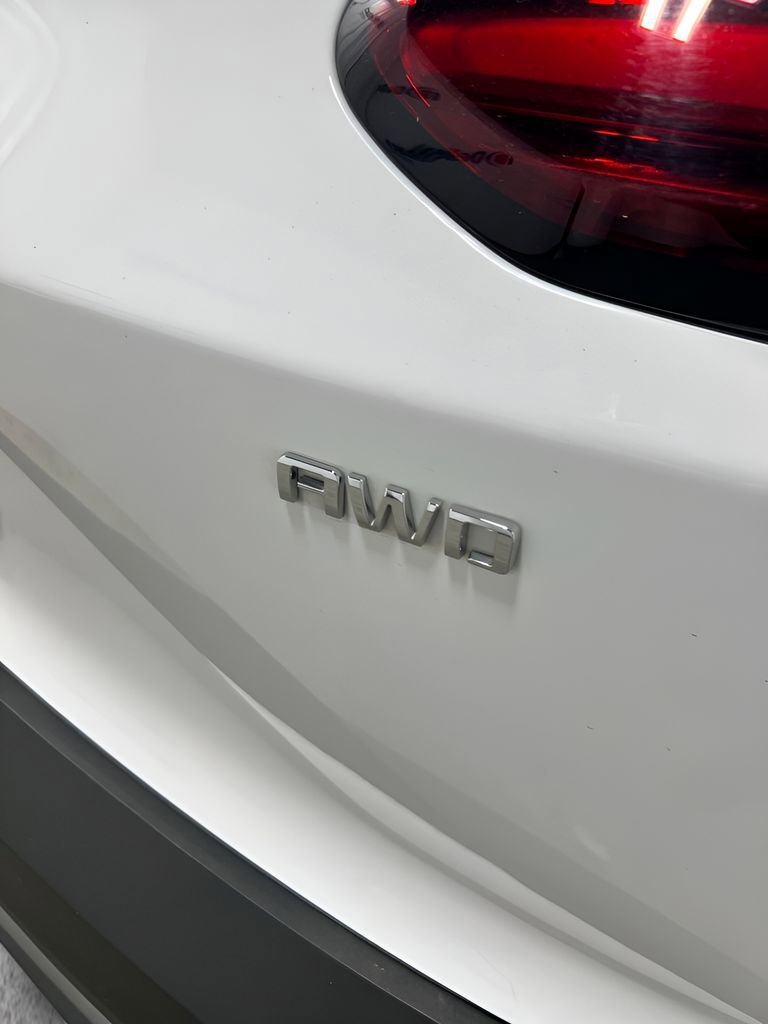 Used 2024 Chevrolet Blazer EV LT AWD/4WD image 10