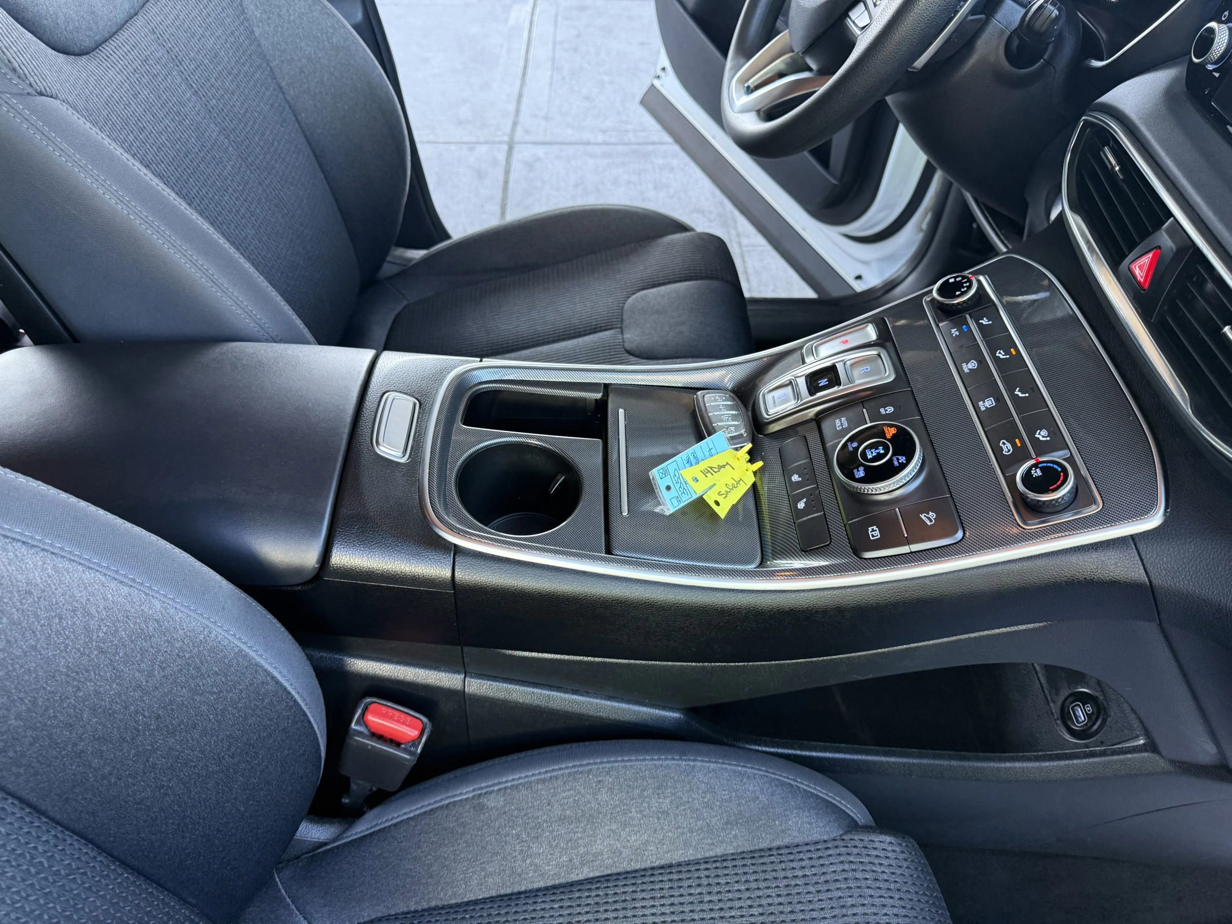 Used 2021 Hyundai Santa Fe SEL image 23