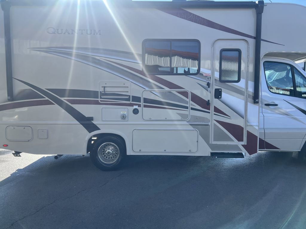 Used 2018 Mercedes-Benz Sprinter 3500 image 33