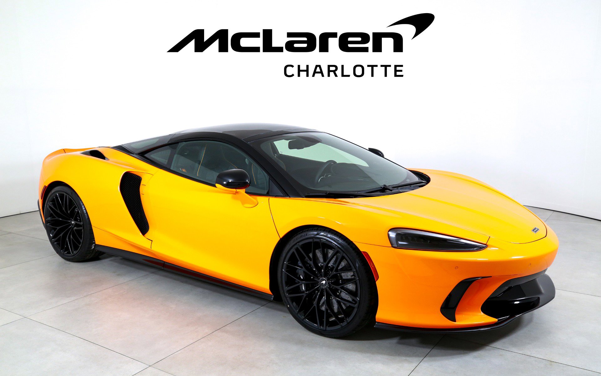 New 2026 McLaren GTS RWD image 2